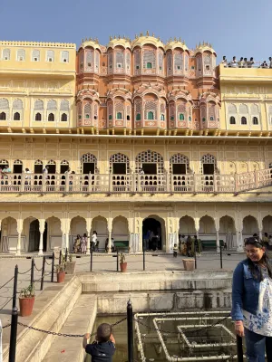 Hawa Mahal monument in Jaipur, India
