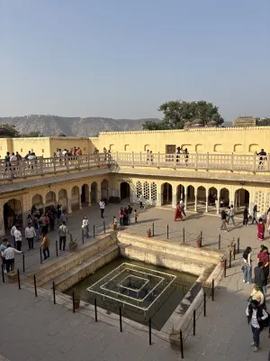 Hawa Mahal monument in Jaipur, India